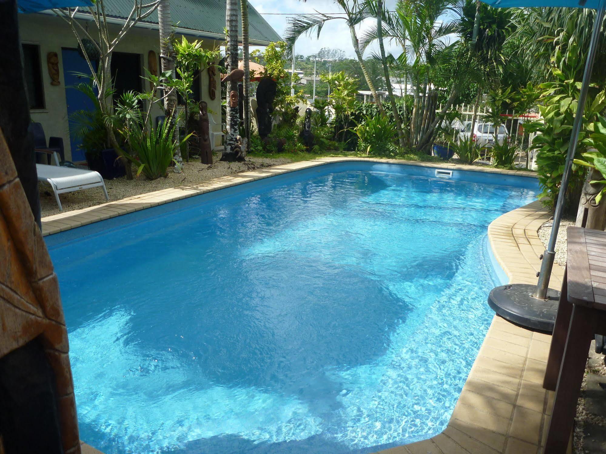 Travellers Budget Motel Port Vila Exterior photo