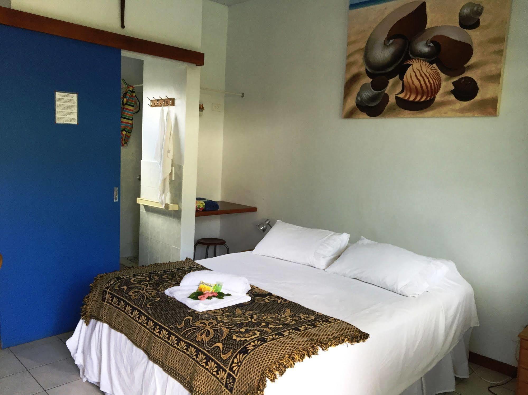 Travellers Budget Motel Port Vila Exterior photo