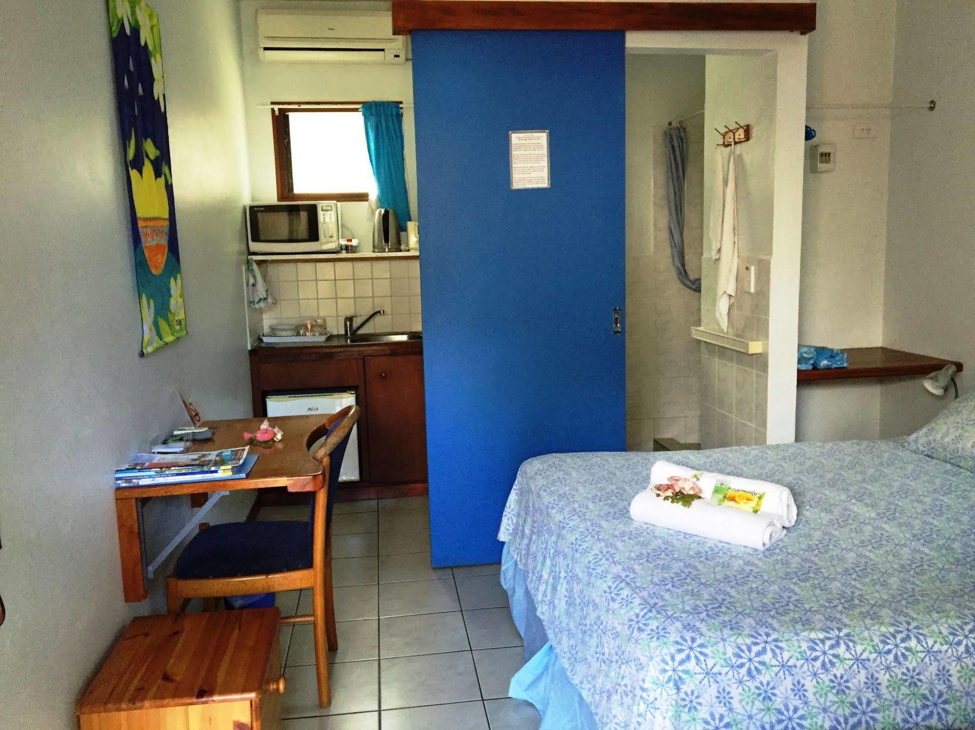 Travellers Budget Motel Port Vila Exterior photo