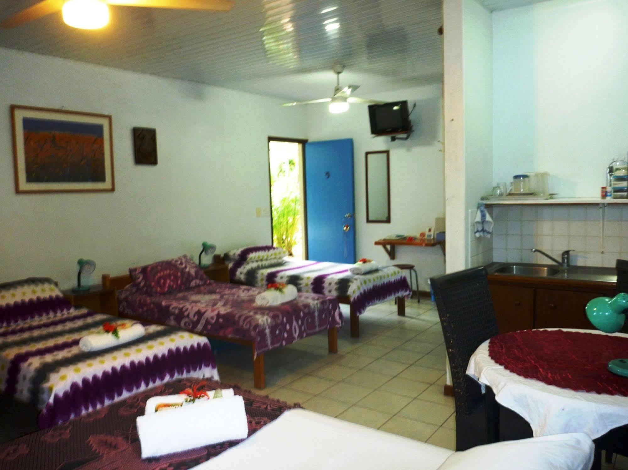 Travellers Budget Motel Port Vila Exterior photo
